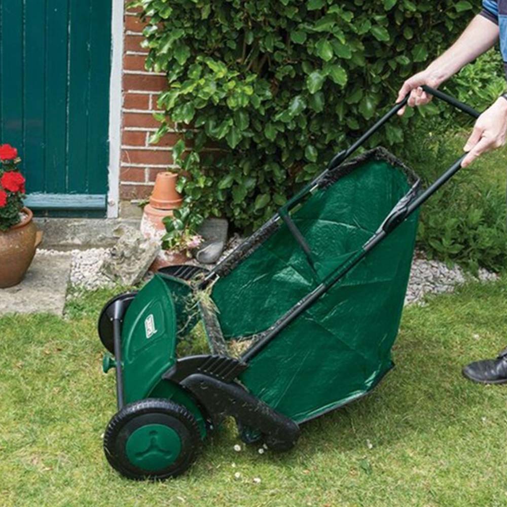 Draper Garden Leaf Sweeper 21inch Image 3