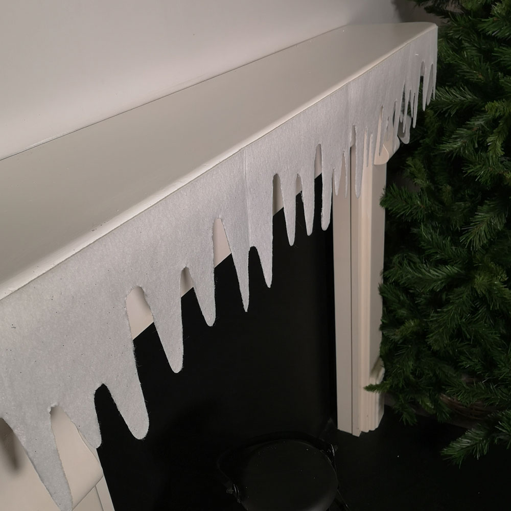 Premier Glitter Icicle White Felt Fringe Wall Fireplace Christmas Decoration 18 x 240cm Image 3