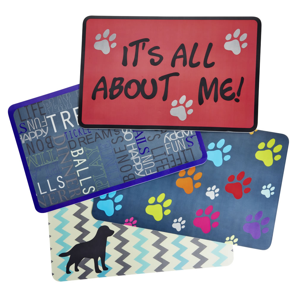 Single Wilko Dog Placemat in Assorted styles Image 1