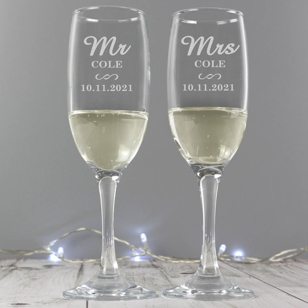 Personalised Memento Personalised Mr and Mrs Pair of Flutes Image 2