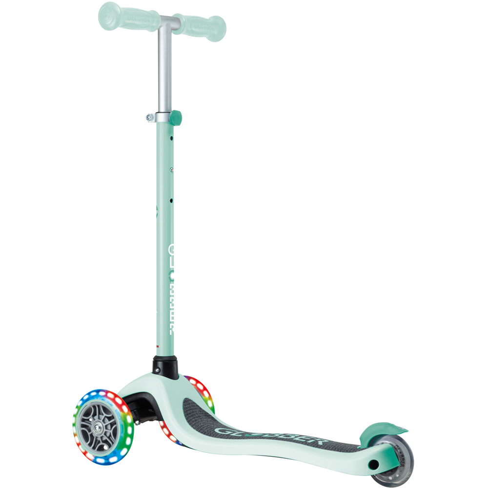 Globber Primo Mint Scooter with LED Light Image 5