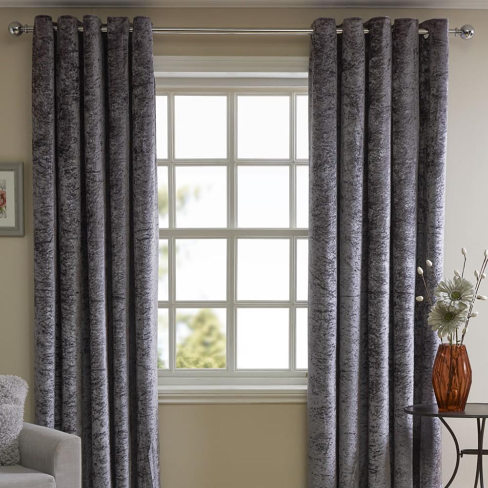 Wilko Silver Crushed Velvet Effect Lined Eyelet Curtains 167 W x 183cm D Image 6