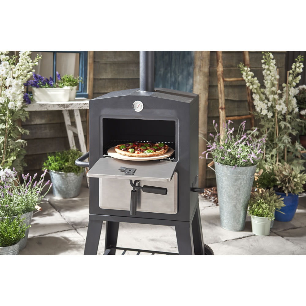 Wilko BBQ Pizza Oven Grill and Smoker Image 5