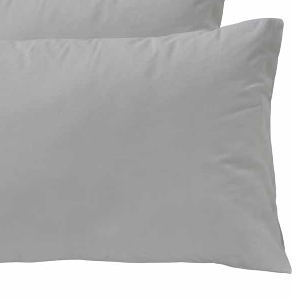 Wilko White Anti-Bacterial Housewife Pillowcases 2 Pack Image 3