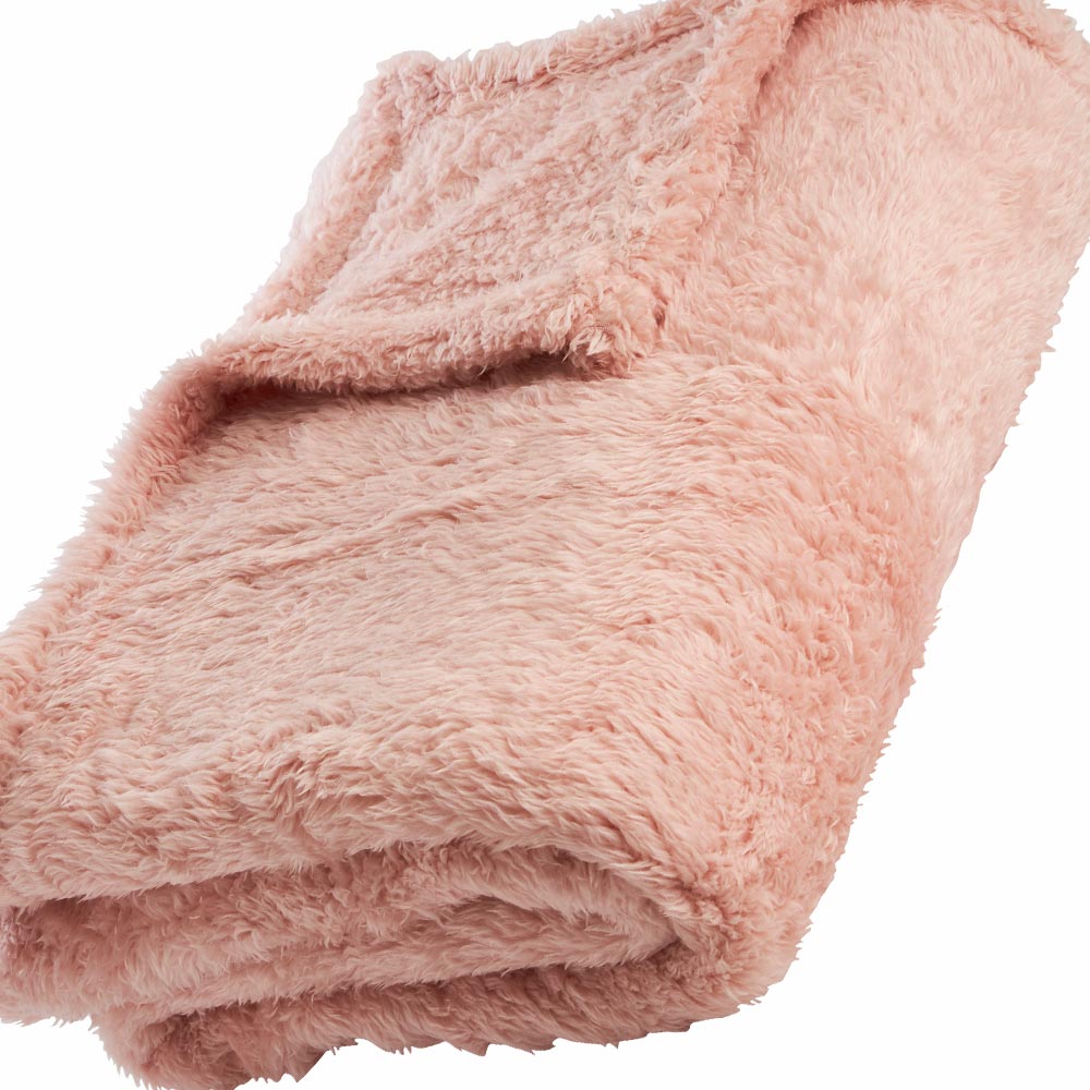 Wilko Blush Teddy Throw 130 x 170cm Wilko