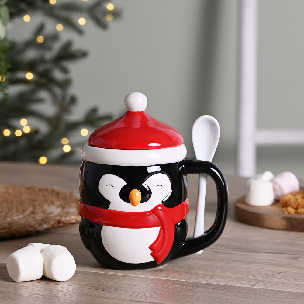 The Christmas Gift Co Black Lidded Penguin Mug with Spoon Image 2