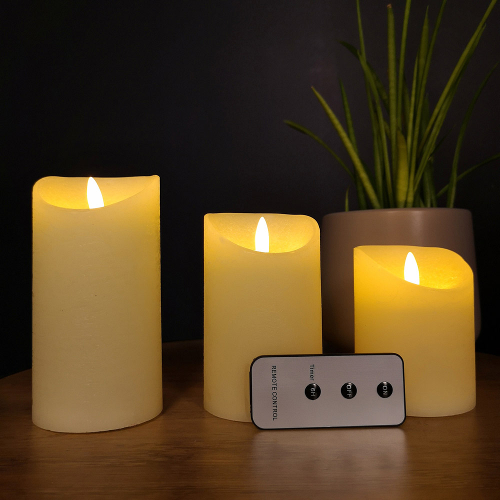 Samuel Alexander Flickering 3 Piece LED Christmas Candle Set with Timer Image 2