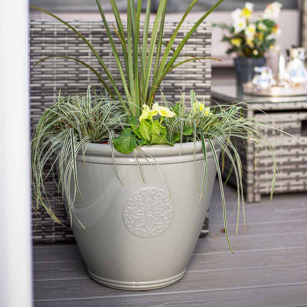 Plant Avenue Eden Emblem Grey Plant Pot 45cm Image 2