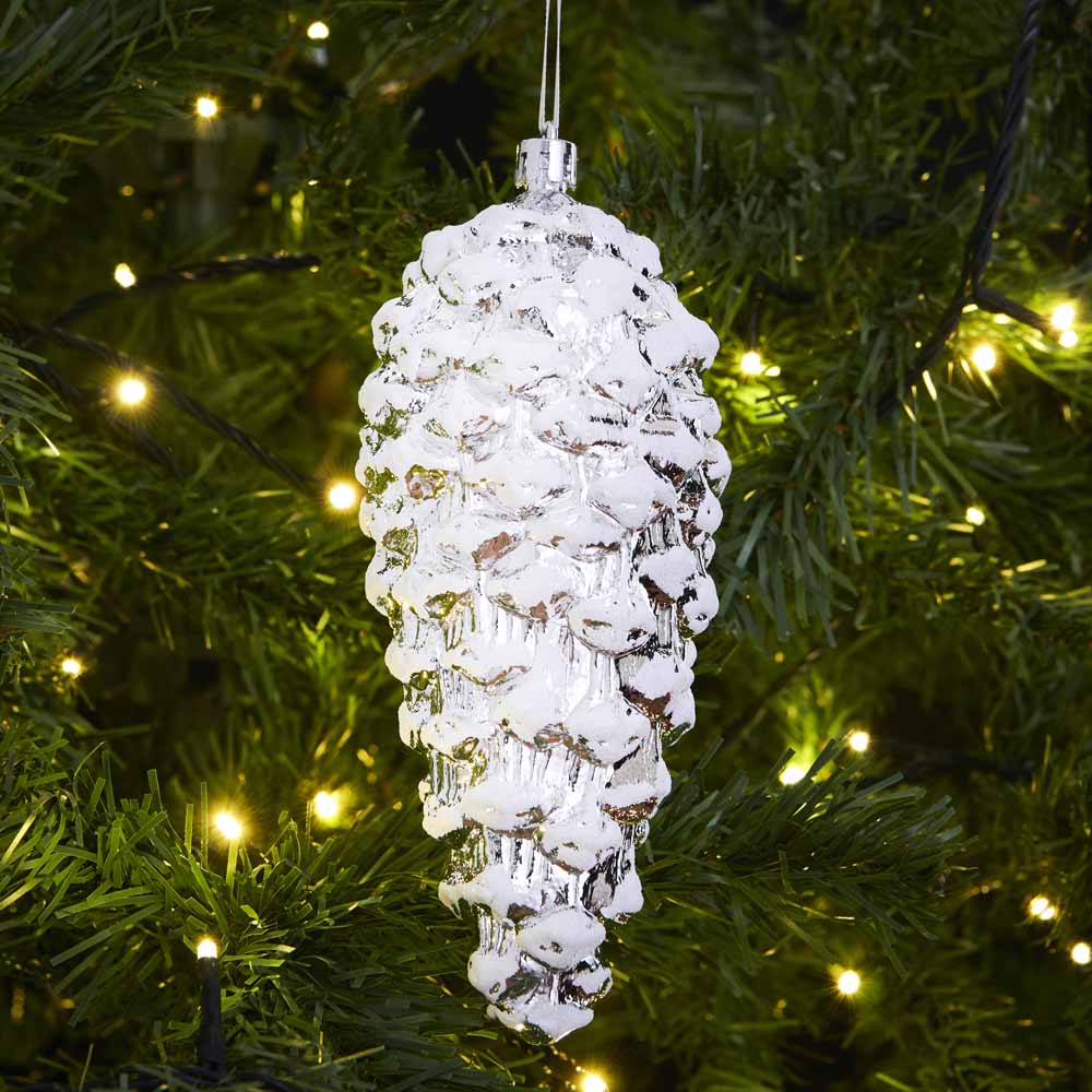 Wilko Glitters White and Silver Pine Cone Christmas Decorations 6 Pack Image 3