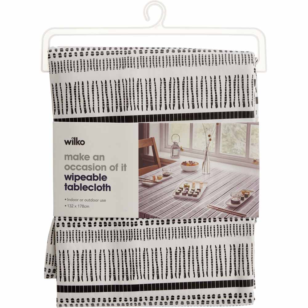 Wilko Black and White Fusion PVC Tablecloth 132 x 178cm Wilko