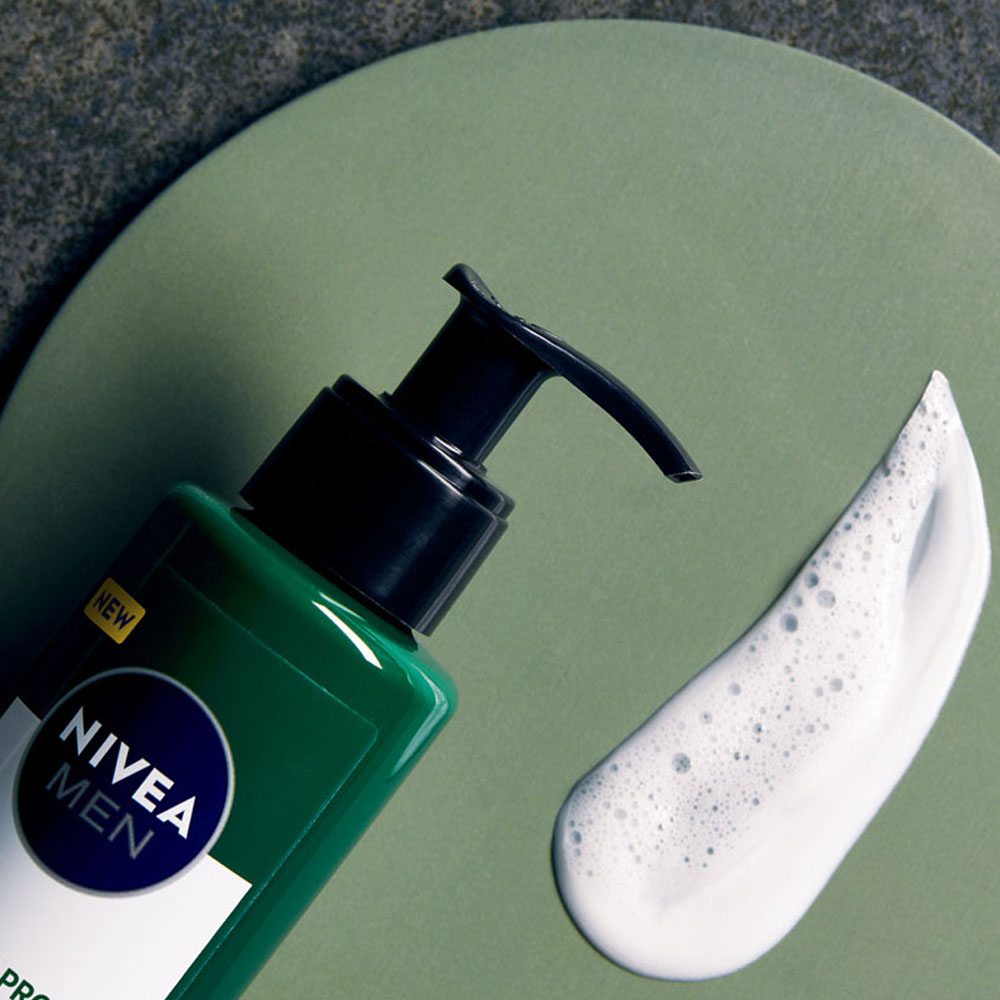 NIVEA Men Ultra-Calm Shaving Cream 200ml Image 3