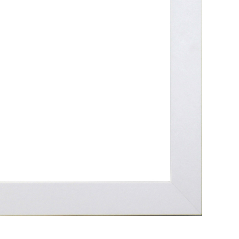 Frames by Post Metro White Photo Frame 8 x 6 Inch Image 3