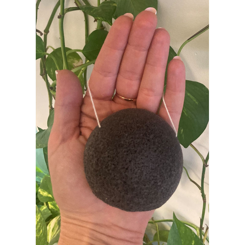 Avilo Charcoal Infused Facial Cleansing Sponge 2 Pack Image 5