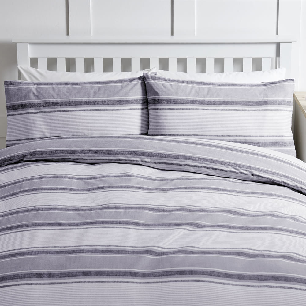 Wilko Easy Care Grey Stripe King Size Duvet Set Image 1