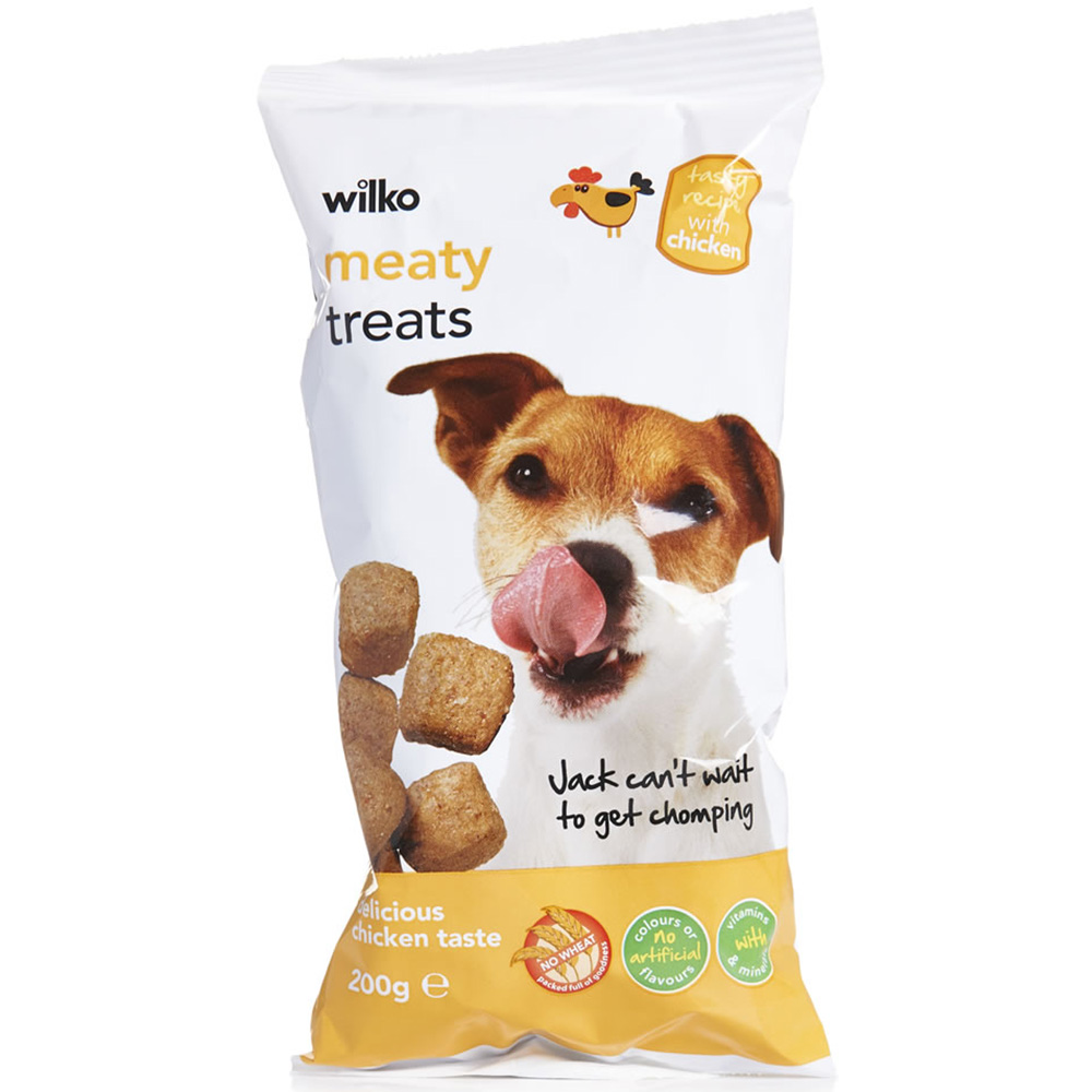 Wilko Meaty Dog Treats with Chicken 200g Image