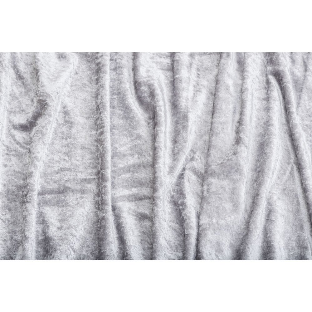 Wilko Silver Crushed Velvet Effect Throw 150 x 200cm Image 5