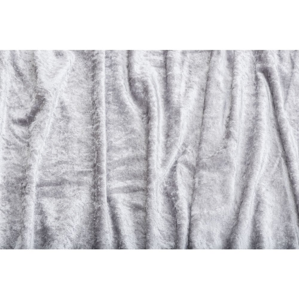Wilko Silver Crushed Velvet Effect Throw 150 x 200cm Wilko
