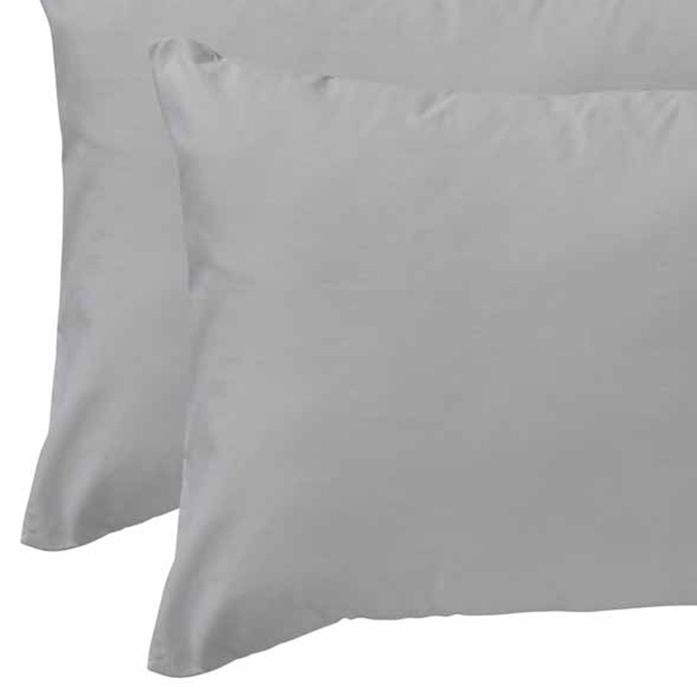 Wilko White Anti-Bacterial Housewife Pillowcases 2 Pack Image 2