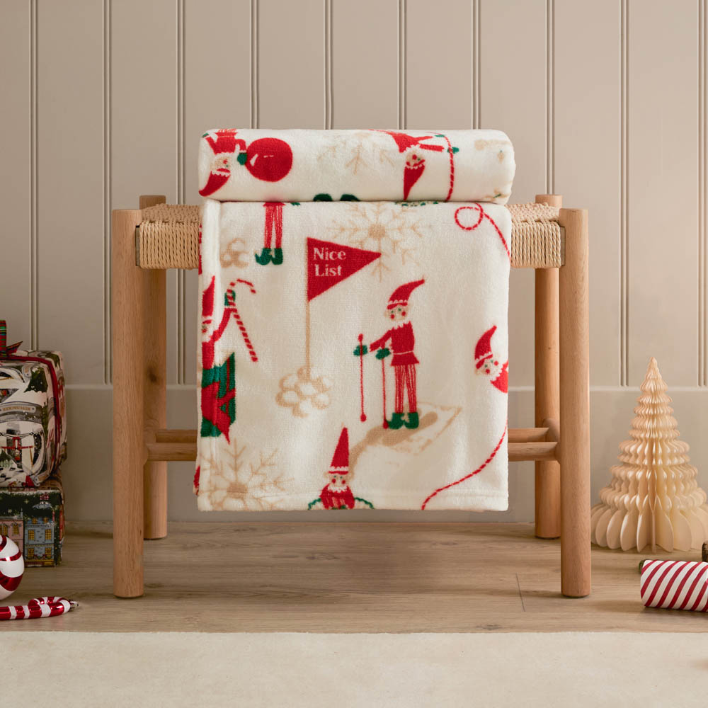 Duvet Day Cream and Mint Elfie Printed Fleece Throw 130 x 150cm Image 2