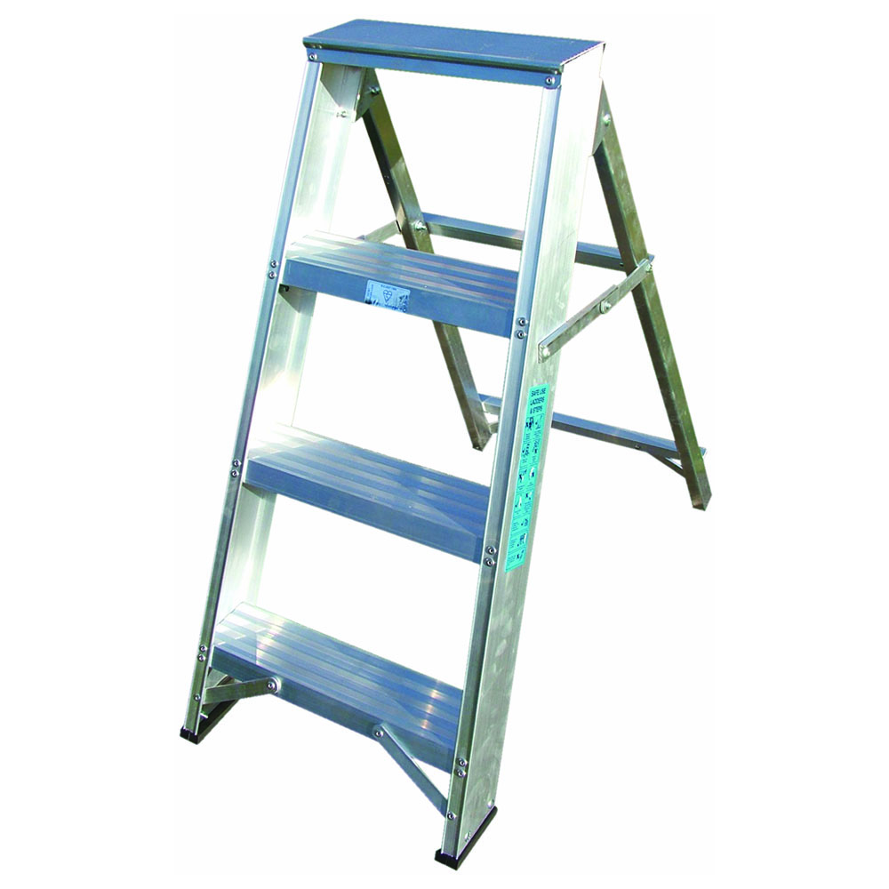 Lyte EN131-2 Professional  4 Tread Combination Ladder with Tool Tray Image 1