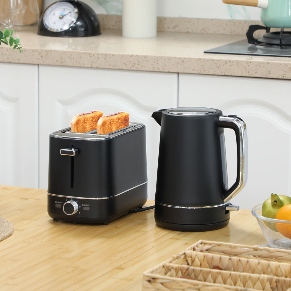 HOMCOM 800-232V70BK Black 1.7L Fast Boil Electric Kettle 3000W and 2 Slice Toaster Set Image 2