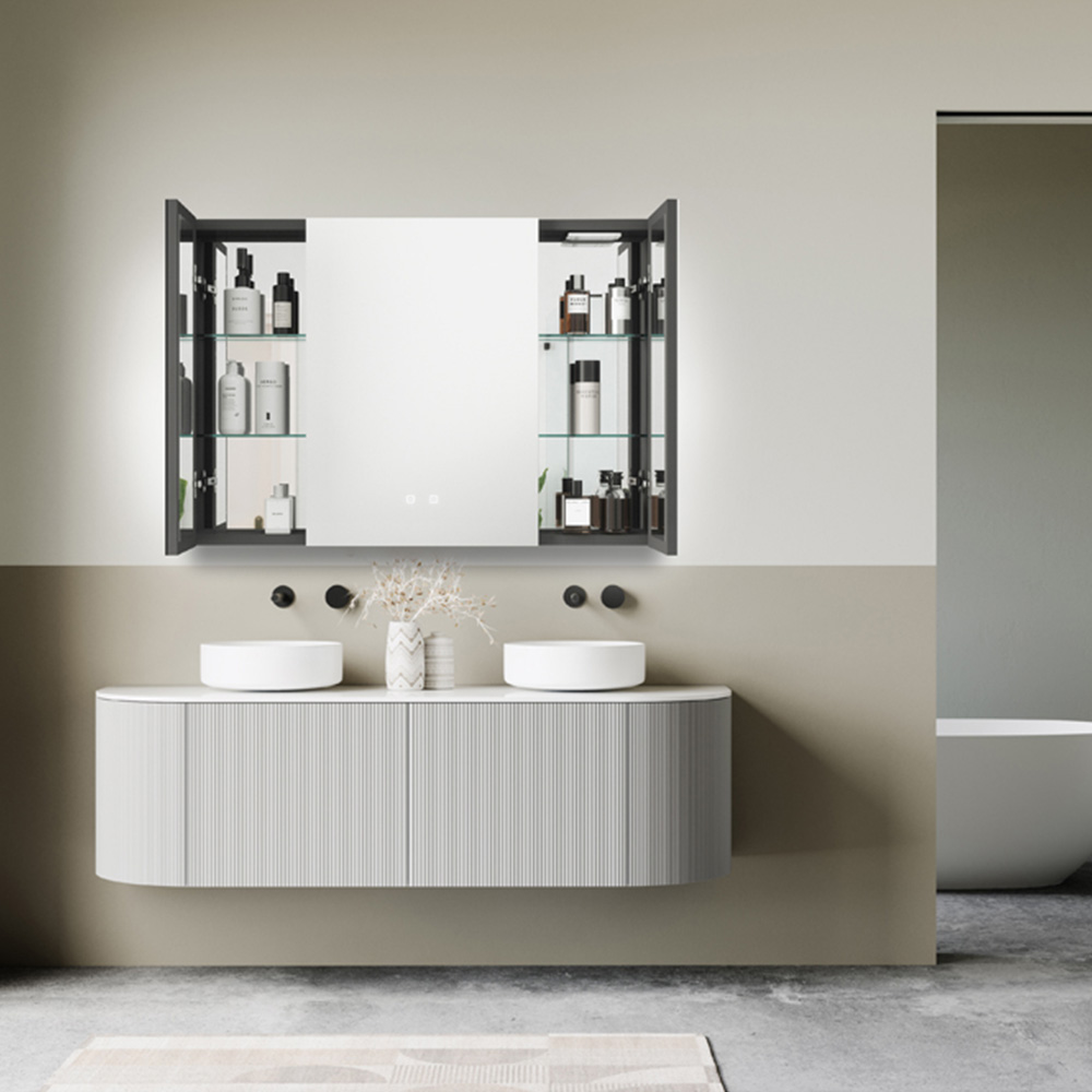 Sorrelis Boreal 3 Door Tunable LED Mirror Cabinet 70 x 105cm Image 5