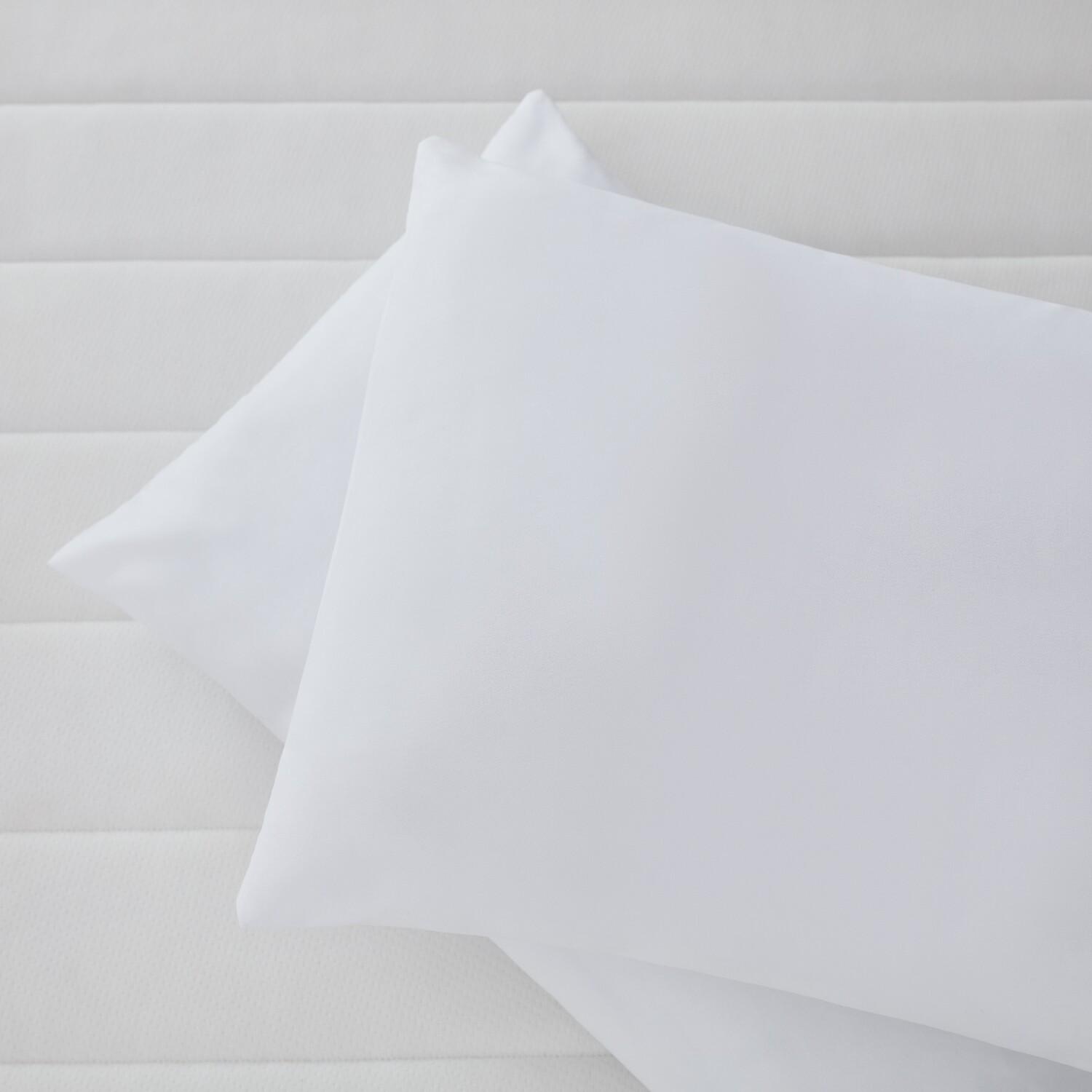 Silentnight White Hollowfibre Pillow 2 Pack Image 3