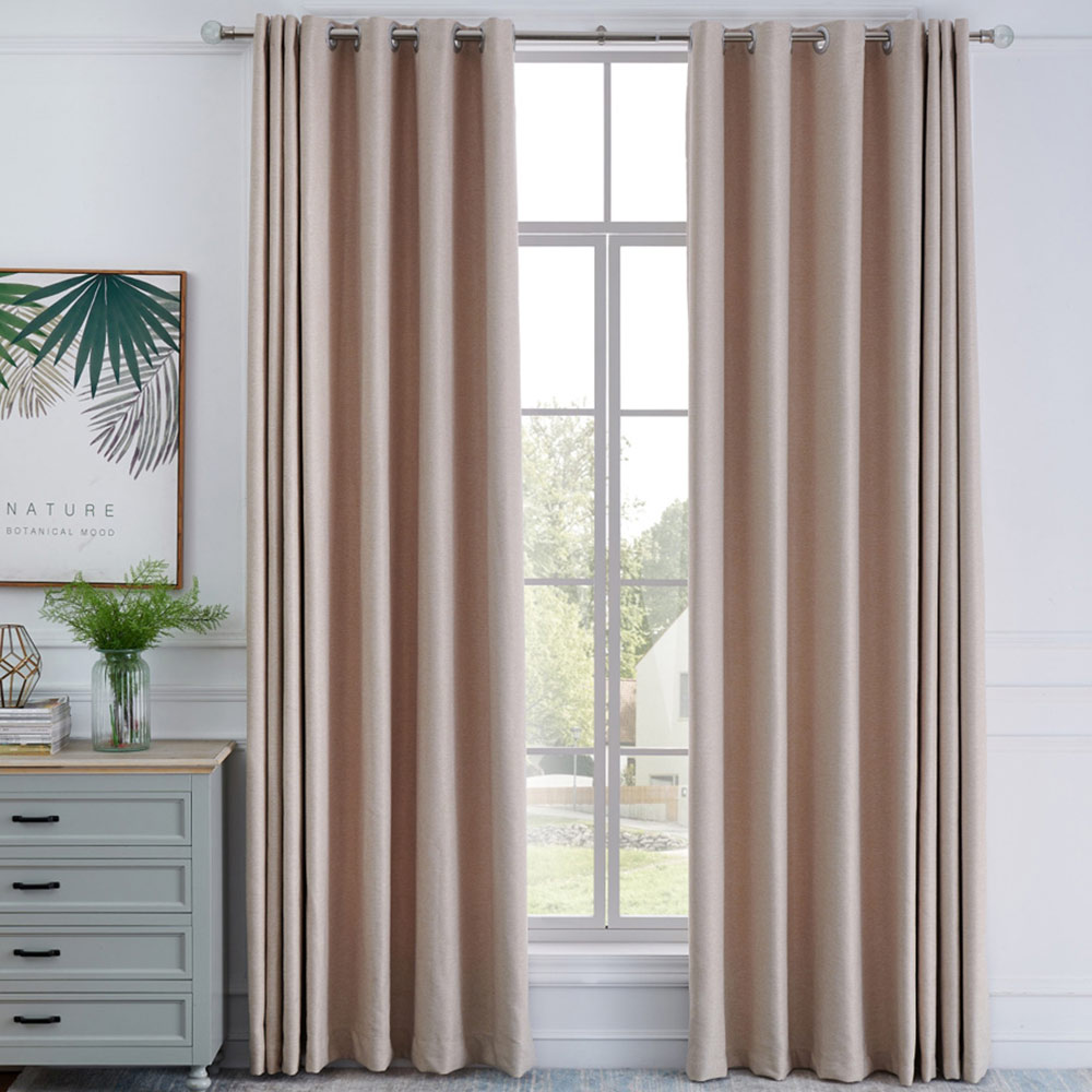 Homemaker 110-300cm Extendable Steel Curtain Crack Pole Image 6