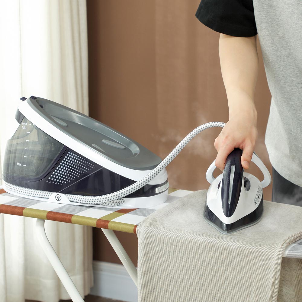 HOMCOM Steam Generator Iron 1.5L Image 2