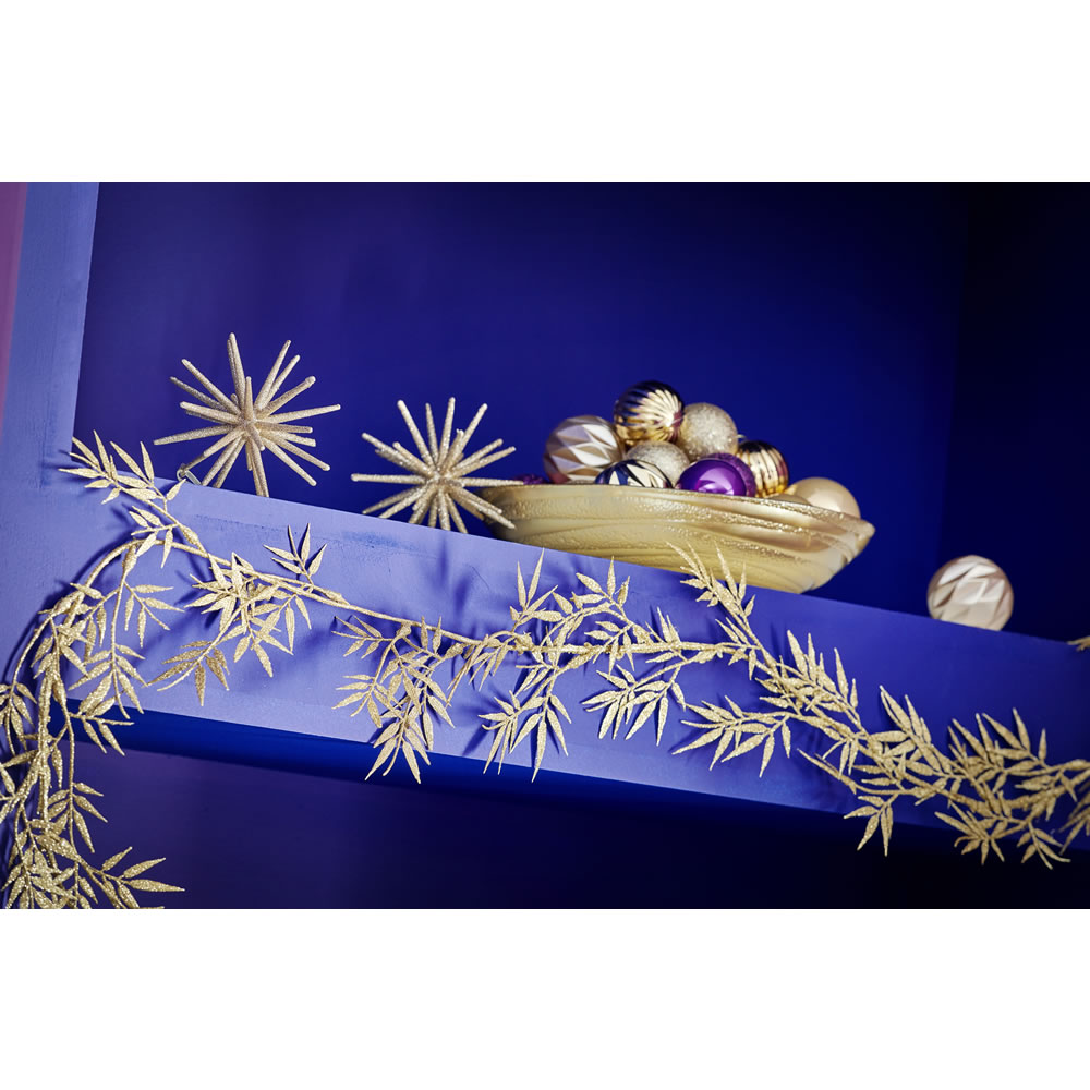 Wilko Luxe Sparkle Soft Gold Glitter Christmas Garland Image 2