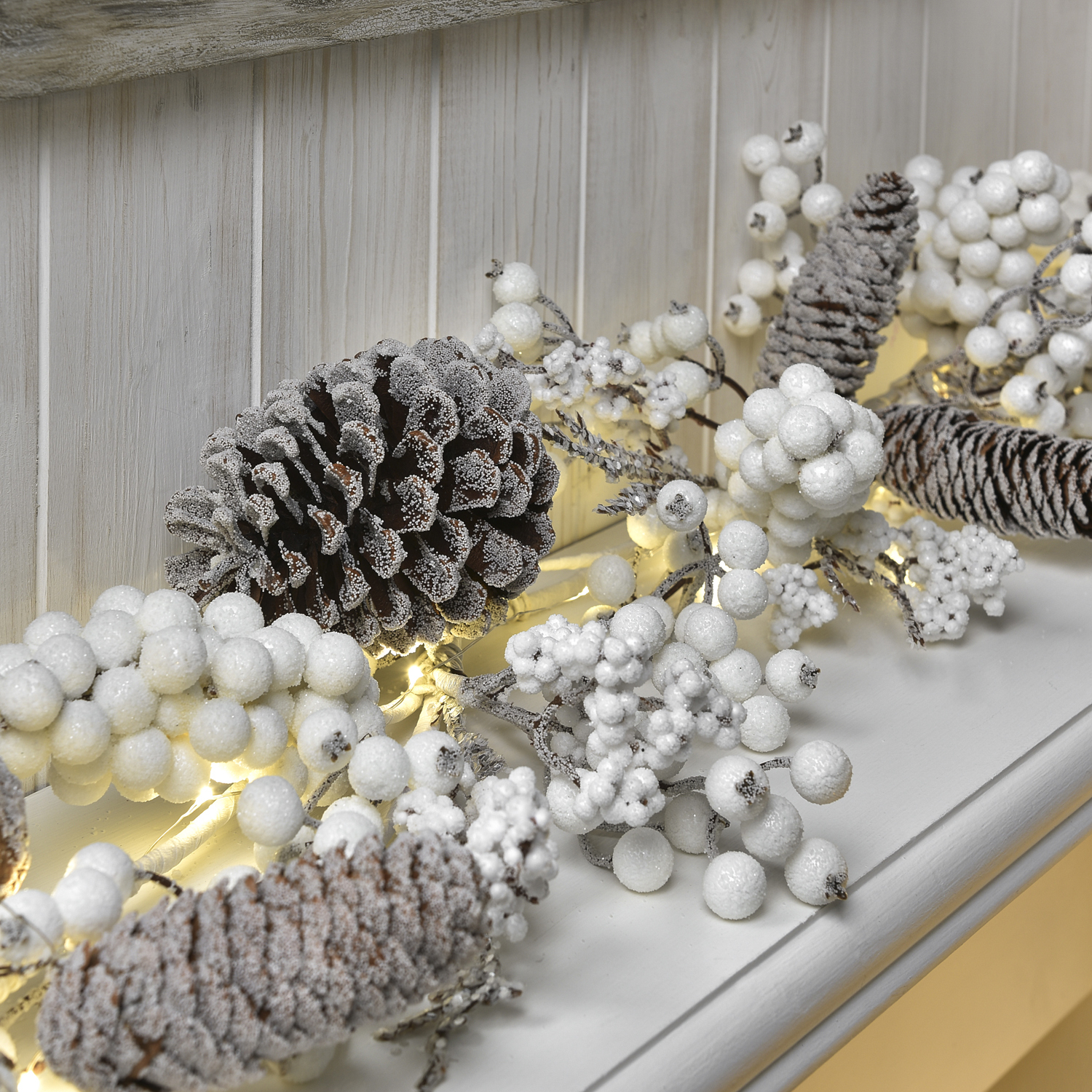Christmas White Berry and Pinecone Garland 150cm Image 3