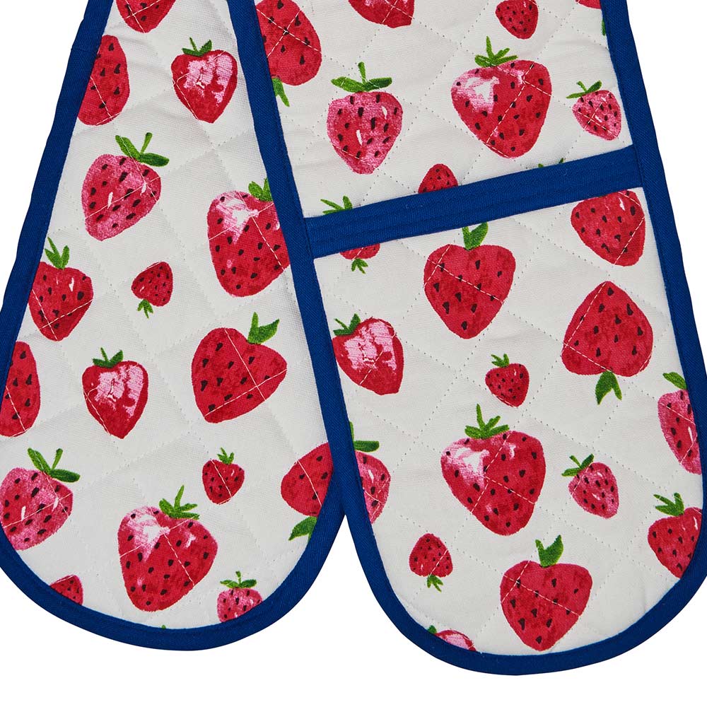 Wilko Strawberry Double Oven Glove Image 3