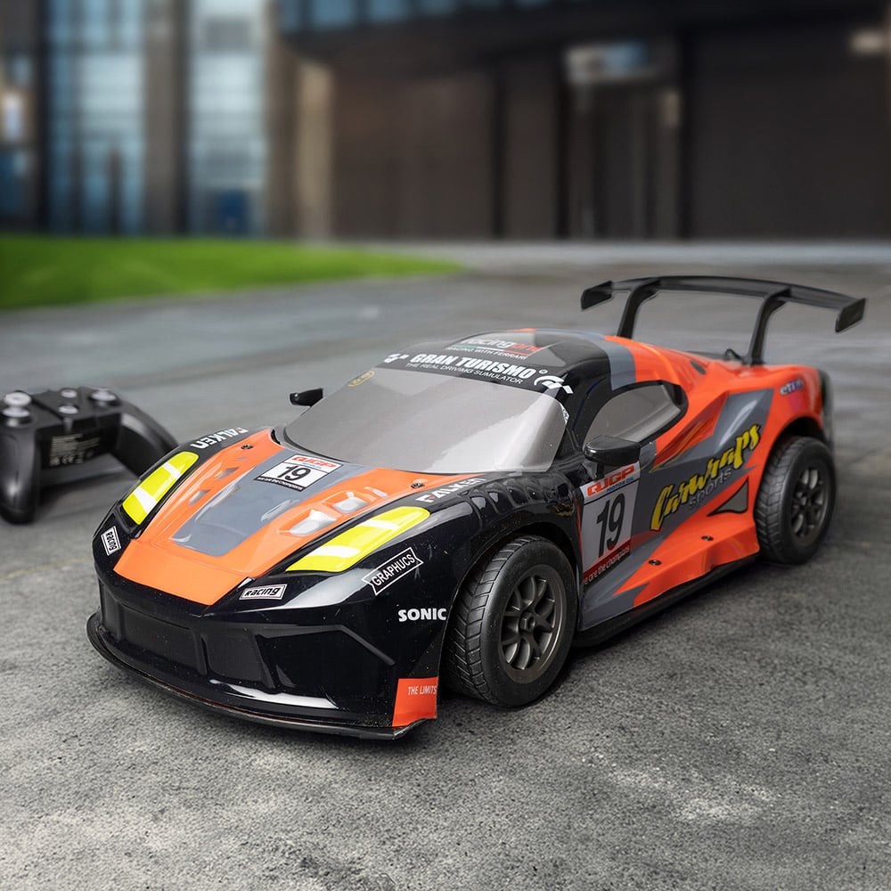 RED5 1:8 Street Racer RC Car Image 2