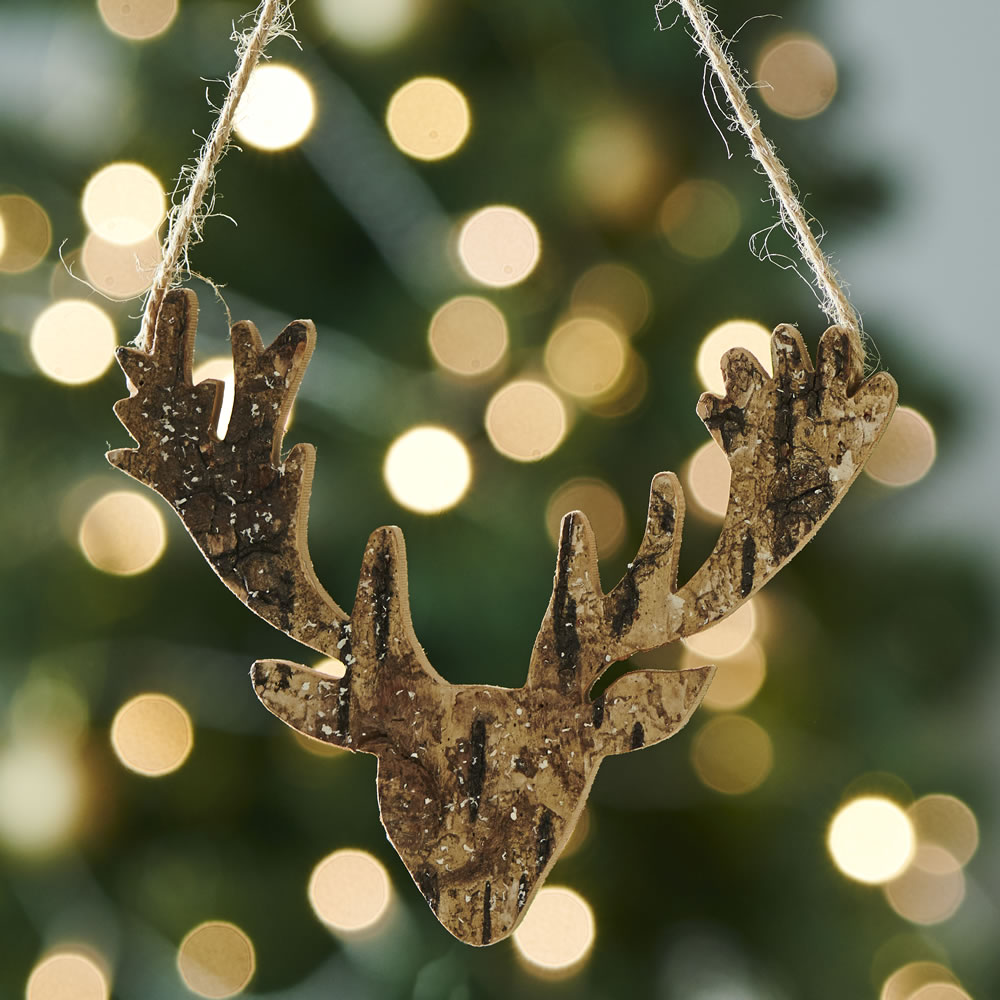 Wilko Country Christmas Wooden Stag Head Image 3