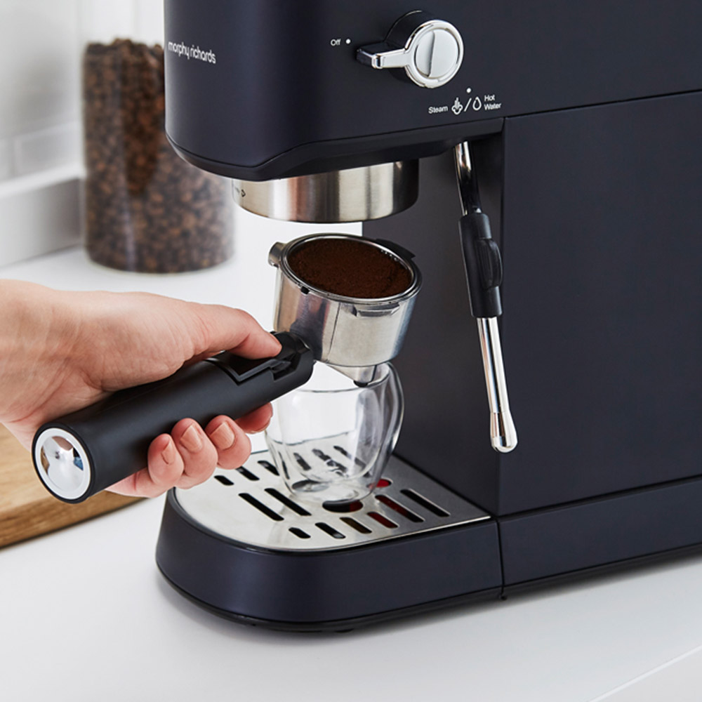 Morphy Richards Signature Blue Coffee Machine Image 6