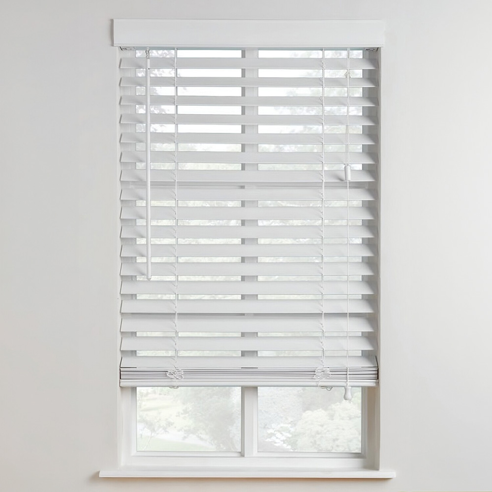 PVC Venetian Blind White 60cm Image 1
