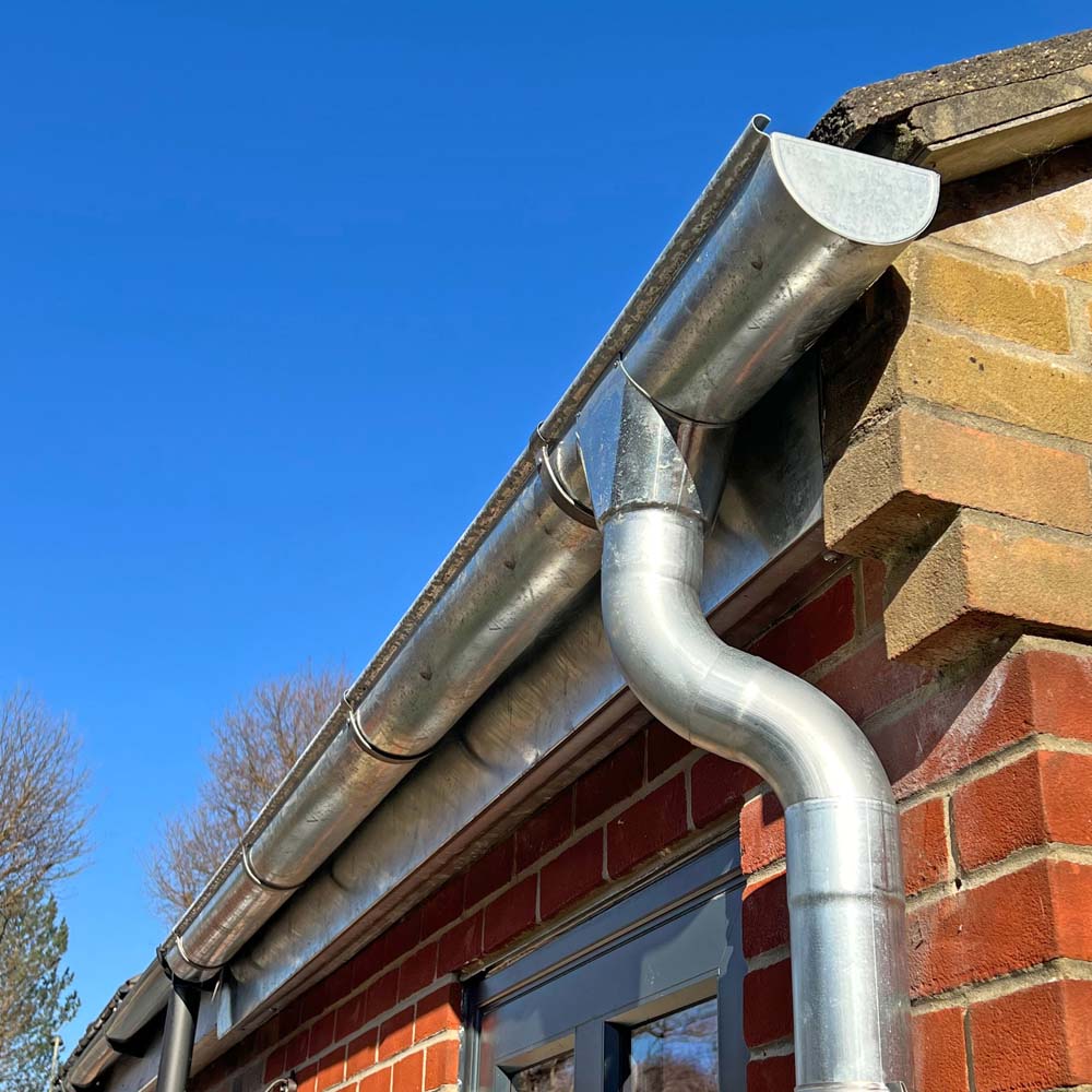 Metal Gutta Half Round Zinc Gutter 125 x 76mm 8 Pack Image 5