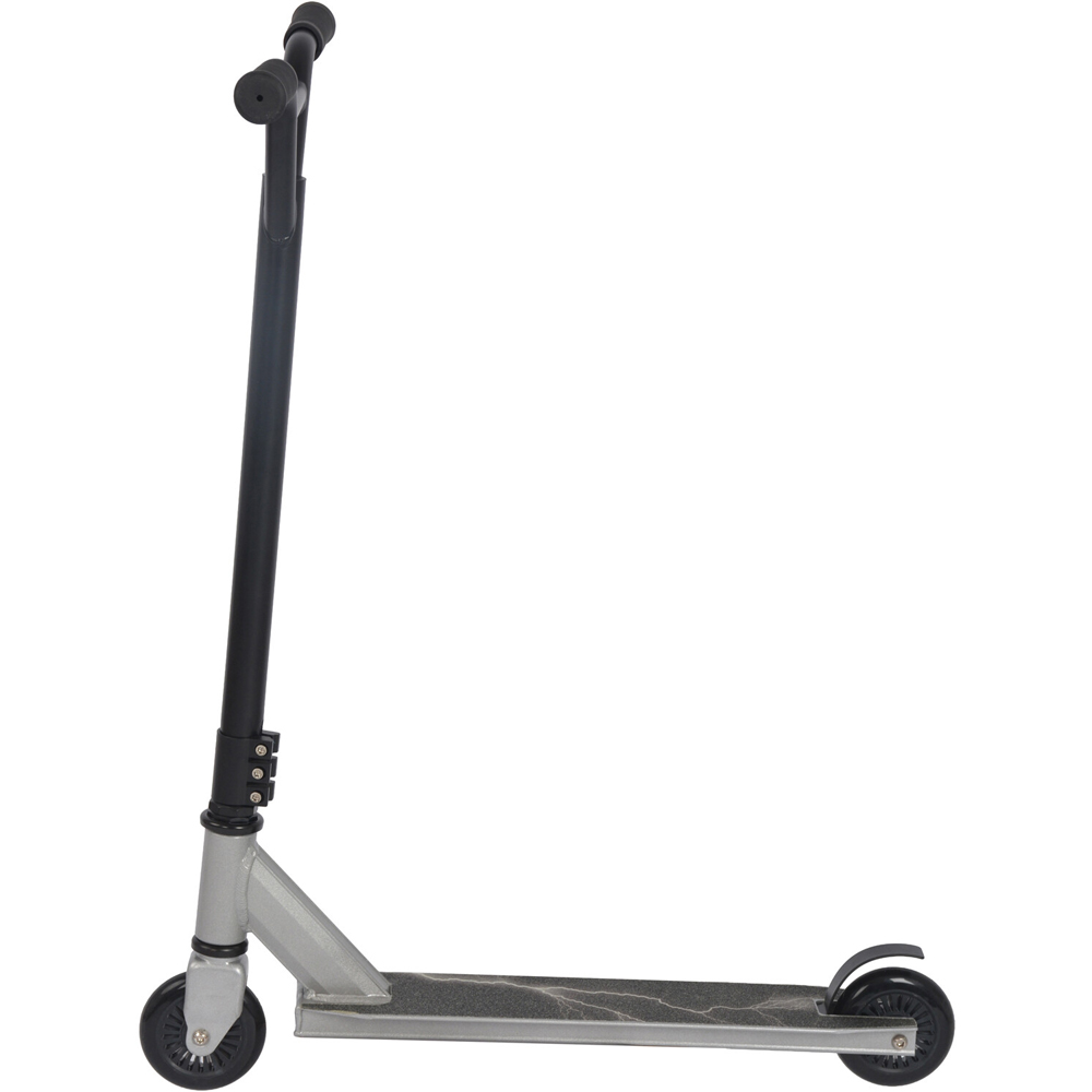 Lightning Stunt Scooter Image 2