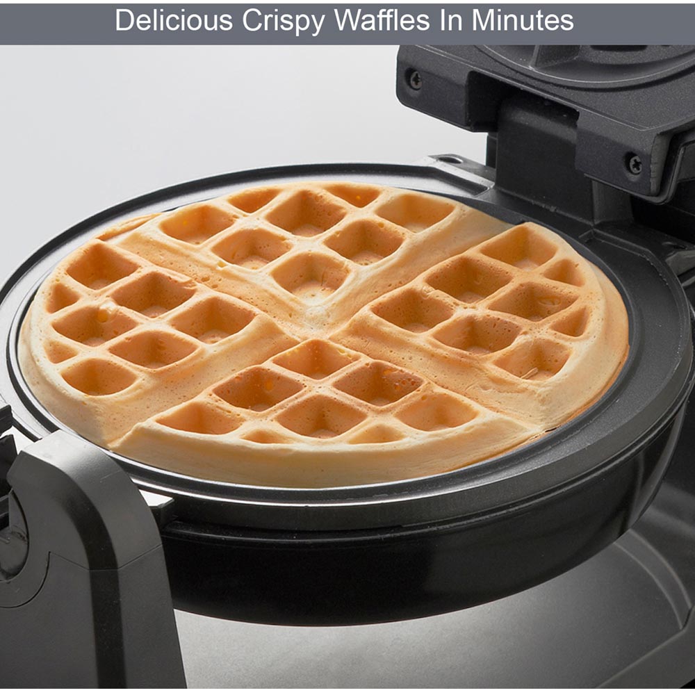 Quest Black and Silver 4 Slice Rotating Waffle Maker 1000W Image 4