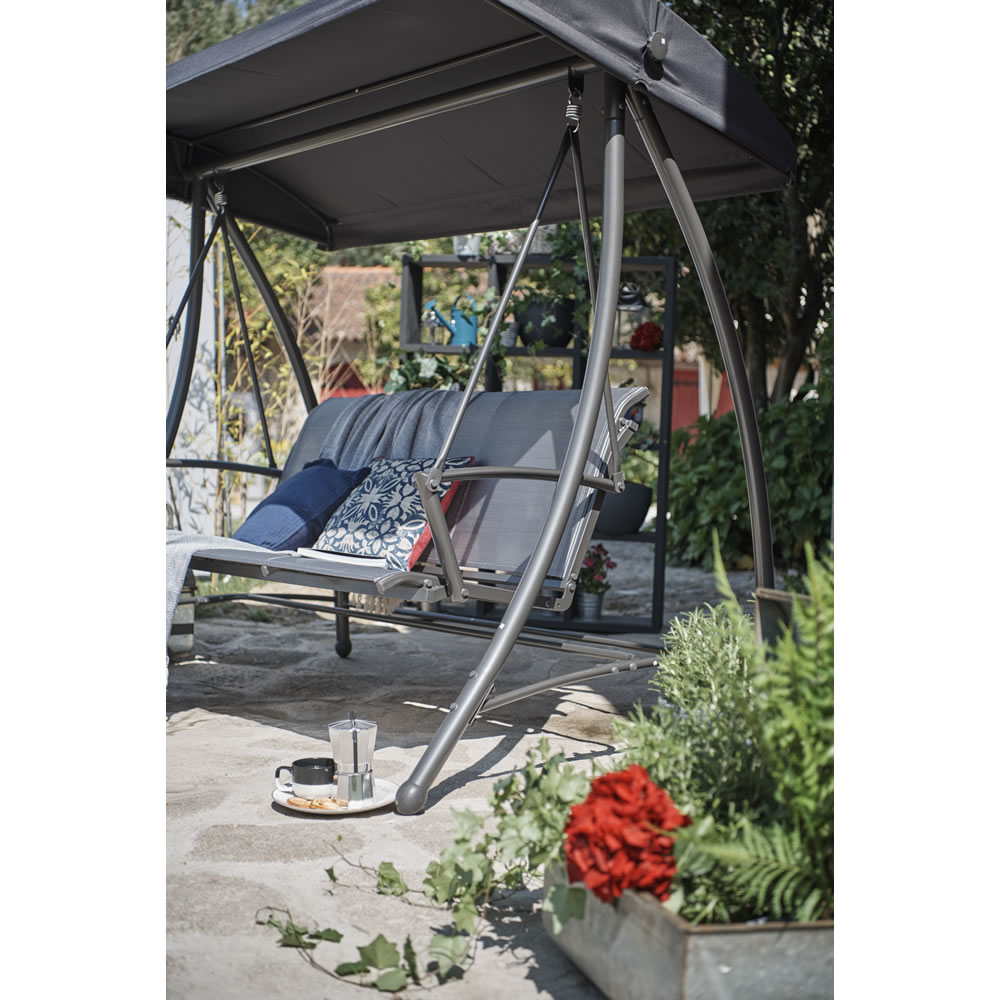 Wilko Garden Swing 3 Seater Image