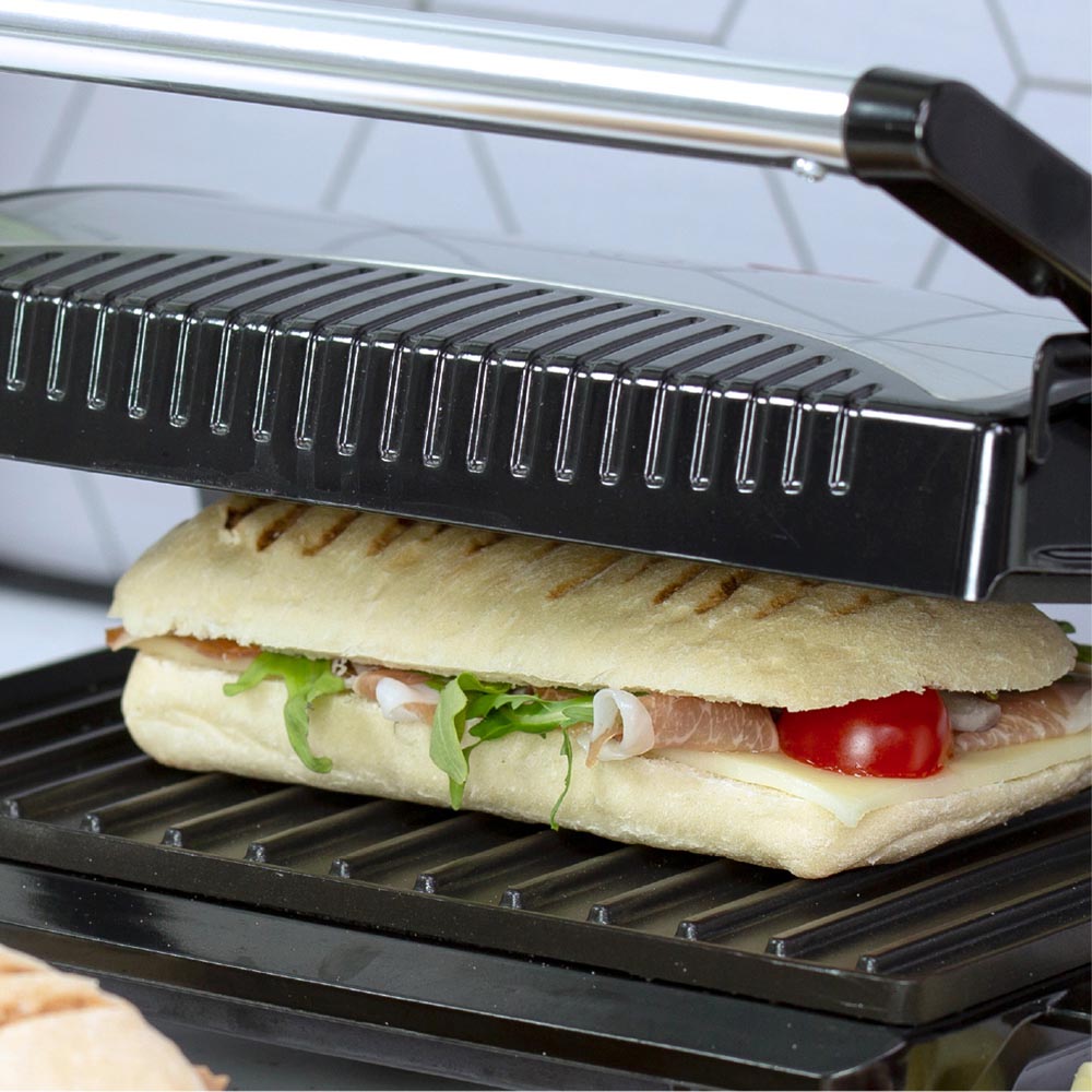 Quest Silver and Black Compact Panini Press and Grill 750W Image 6