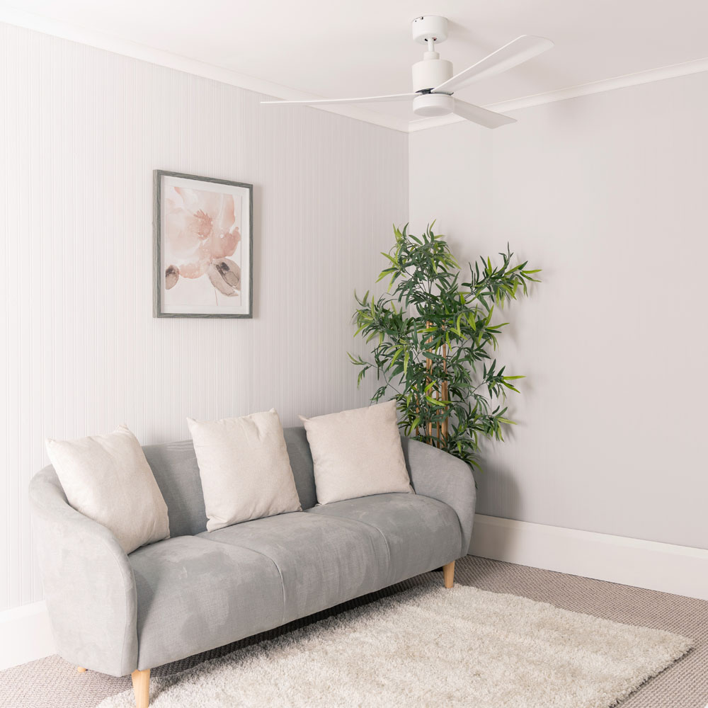 ValueLights Matt White Ceiling Fan with LED Light and Remote 52 inch Image 2