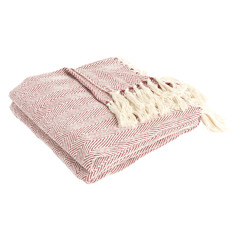 Wilko Red Chevron Weave Throw 150 x 180cm Wilko