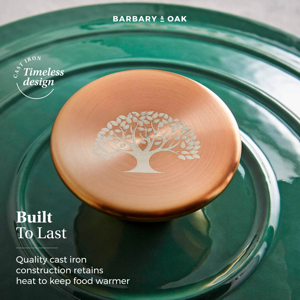 Barbary & Oak 20cm Green Cast Iron Round Non-Stick Casserole Pan with Lid Image 3