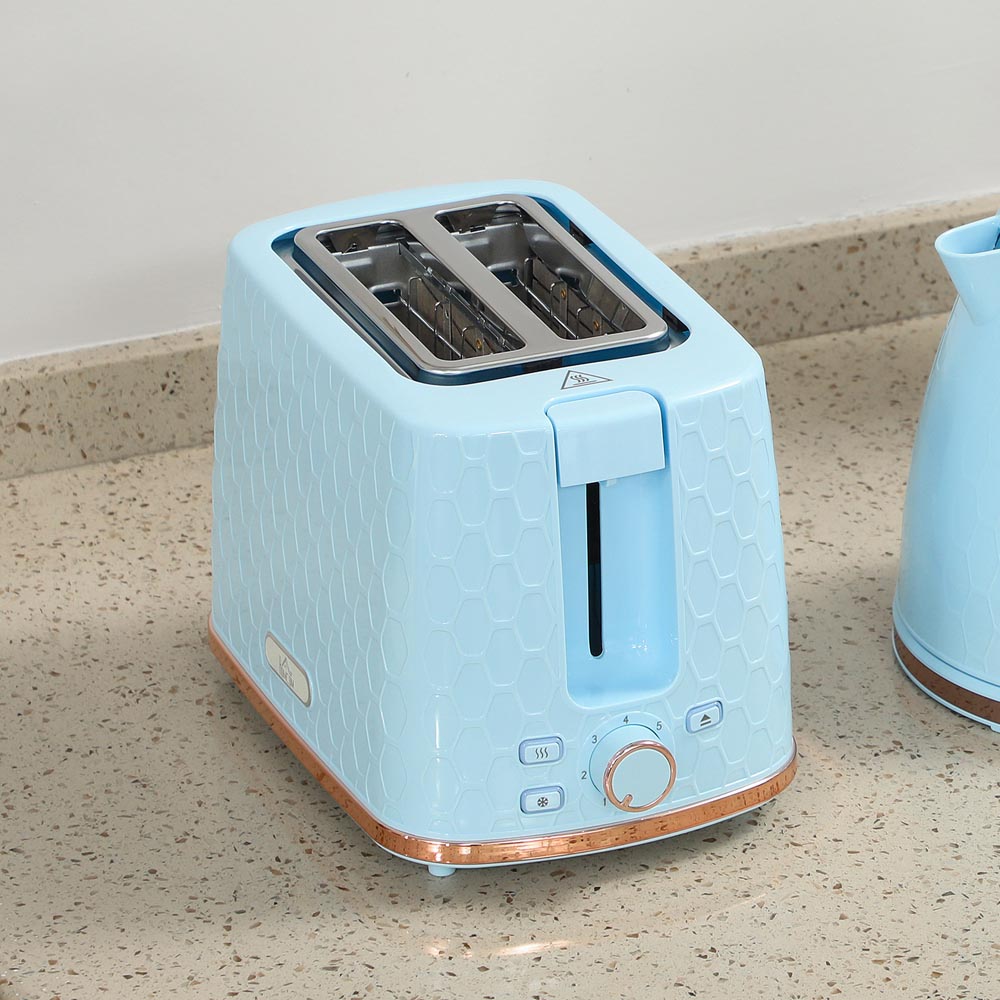 HOMCOM 800-181V70LB Light Blue 1.7L Kettle and 2 Slice Toaster Set Image 3