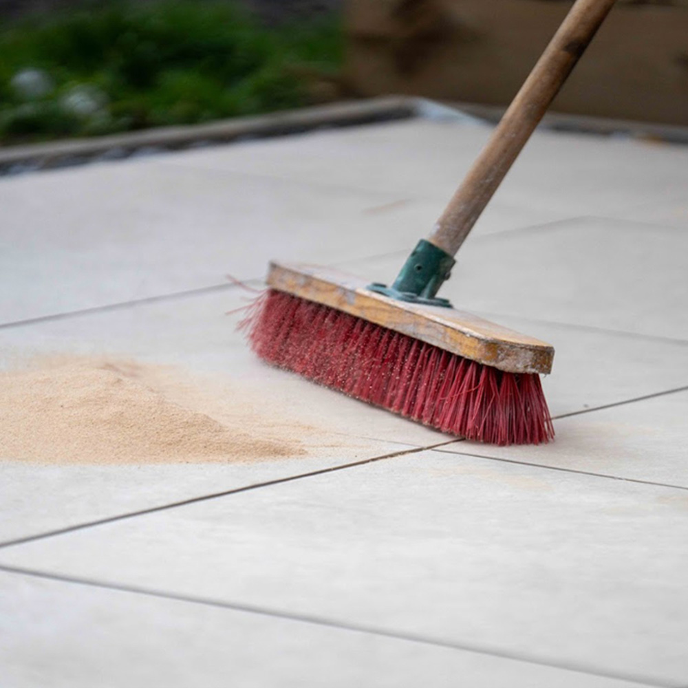 Azpects EASYJoint White Gold Porcelain Jointing Compound Tub 15kg Image 4