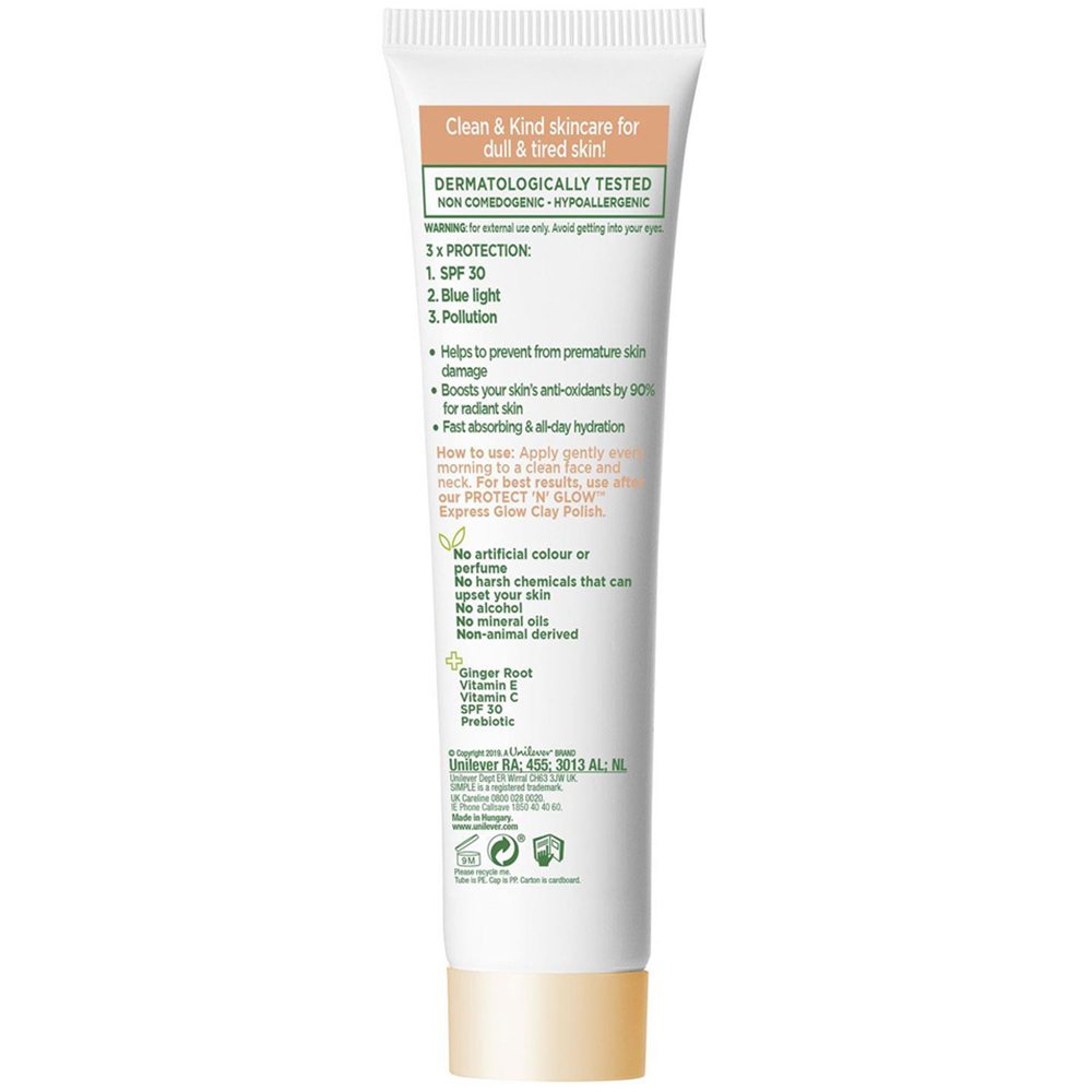 Simple Triple Protection SPF 30 Moisturiser Cream 3 Pack 40ml Image 3