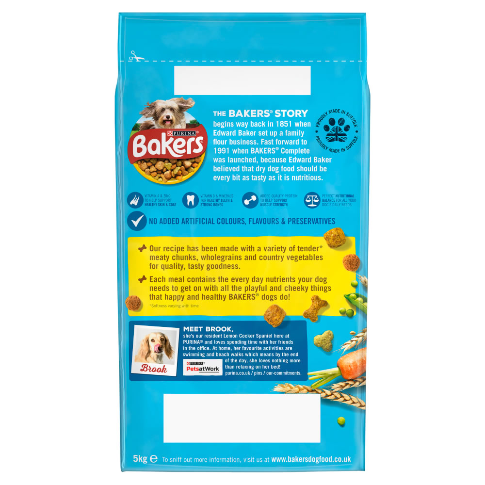 Bakers Chicken and Country Vegetables Complete Dry  Dog Food 5kg Image 4