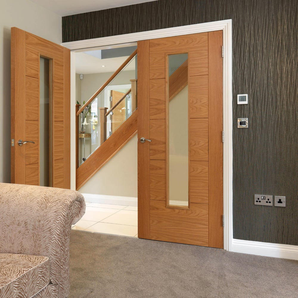 JB Kind Emral Oak Veneered Glazed FD30 Internal Door 1981 x 686mm Image 2