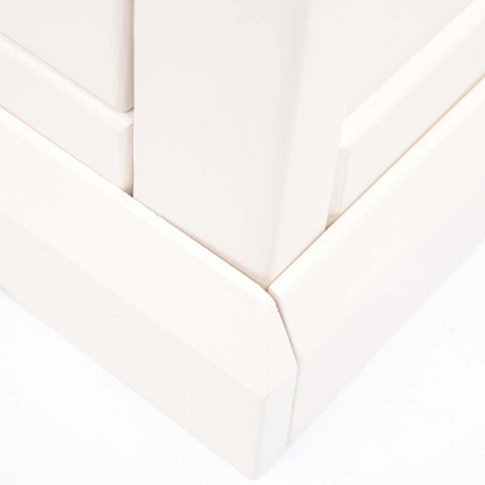 Cosenza 4 Drawer Off White Chest of Drawers with Brass Cup Handles Image 7